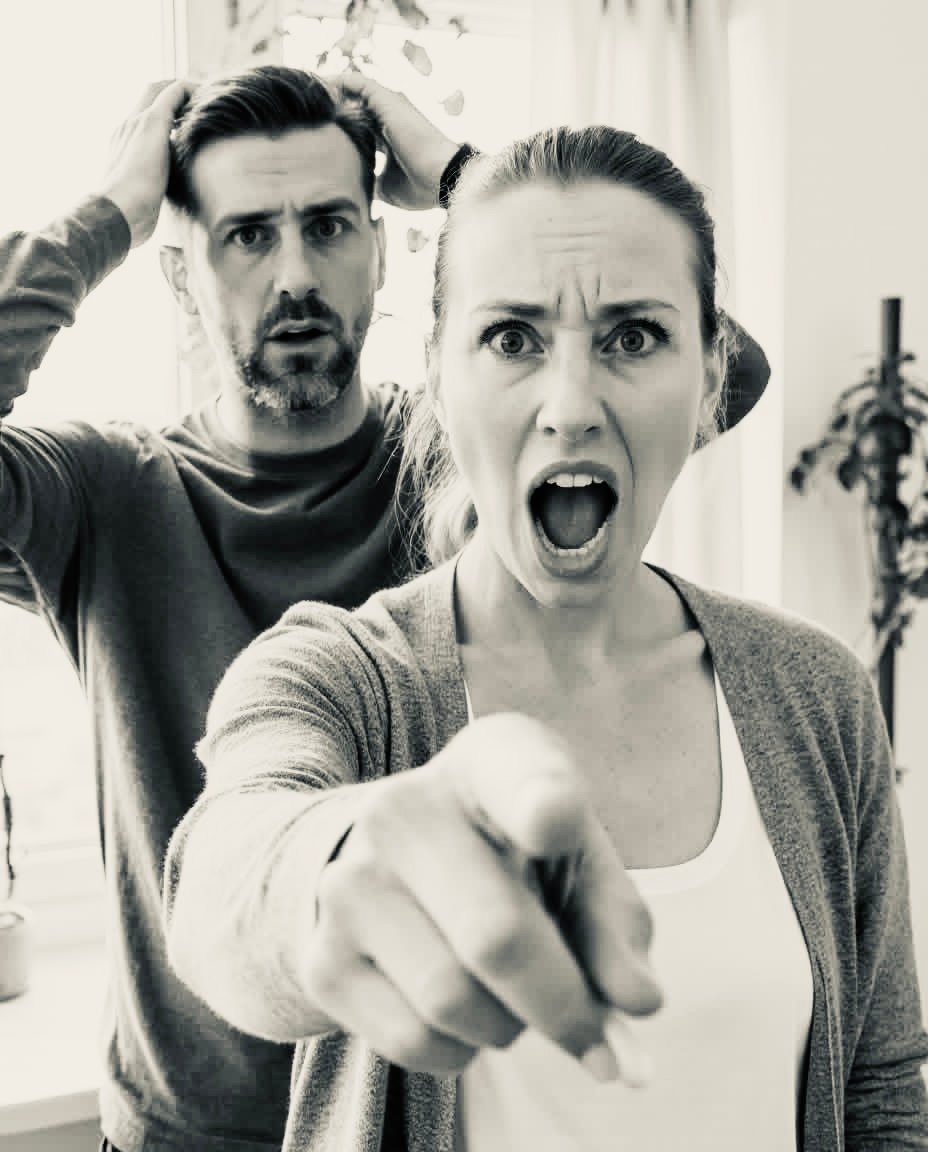 Ты забыл? Мы разведены! А значит, твои претензии