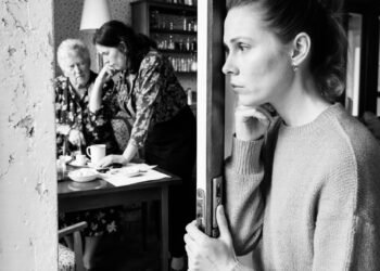 Продаём их квартиру и мою, им — комнату снимем.